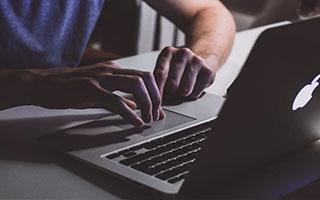 开云体育平台-英超豪门疯狂引援，购入顶级中场巩固争冠决心，英超落魄豪门